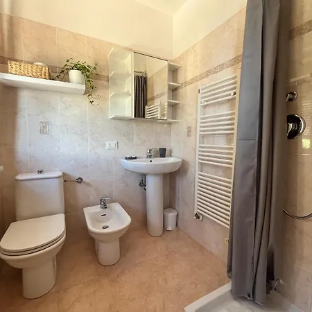 Apartment Seaview House Free Parking & Private Garden *