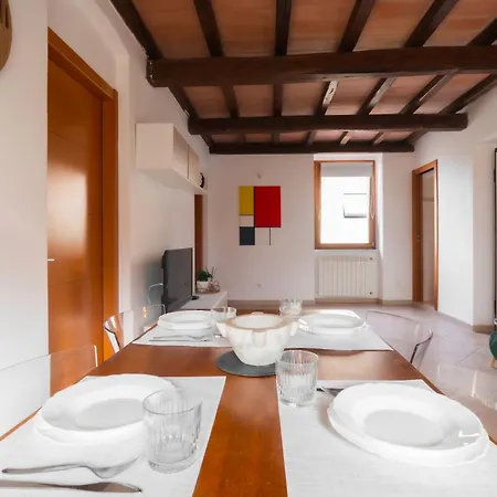 Seaview House Free Parking & Private Garden La Spezia