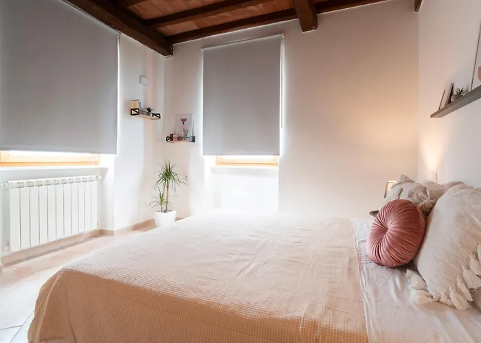 Seaview House Free Parking & Private Garden Apartmán *